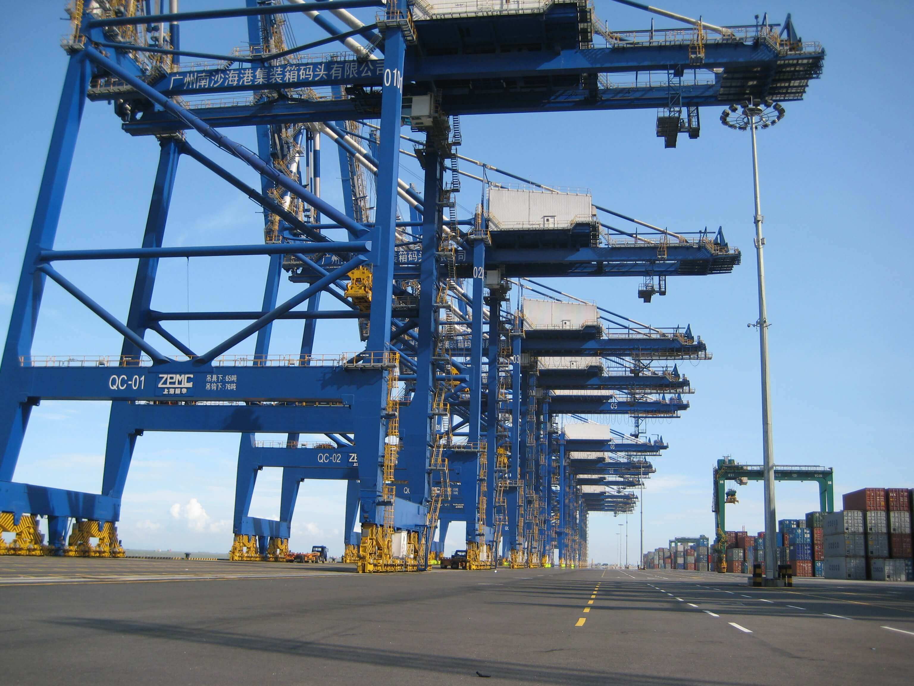 南沙海港集装箱码头项目